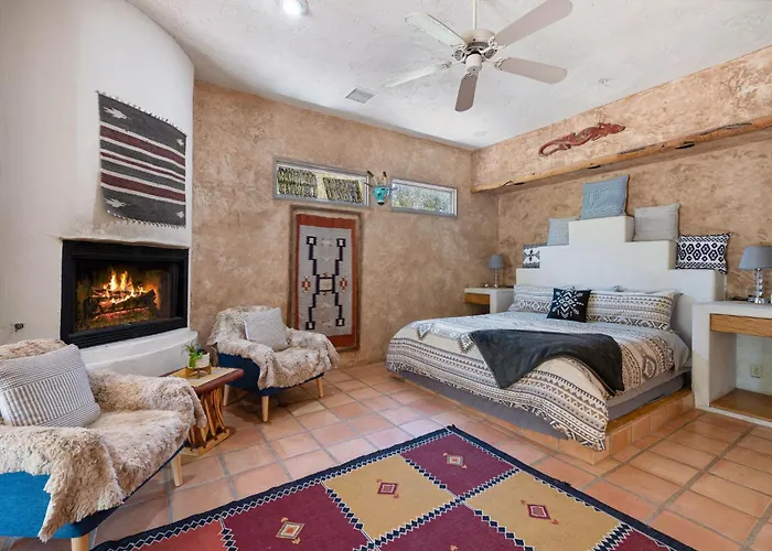 The Bubbling Wells Oasis, 3 Homes On 107 Acres