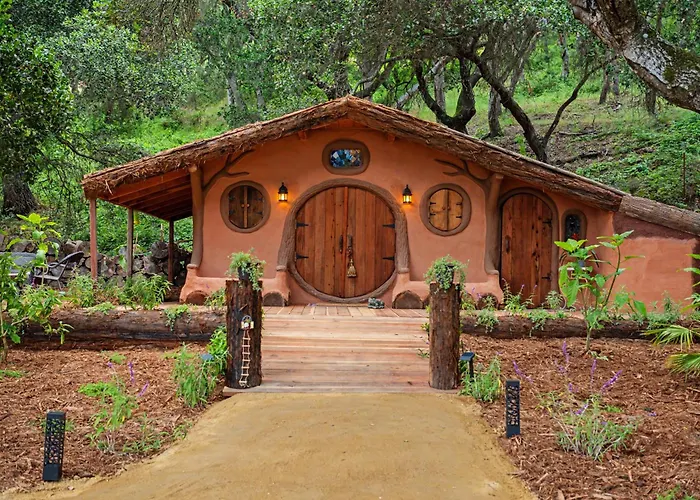 Hobbit Hideout