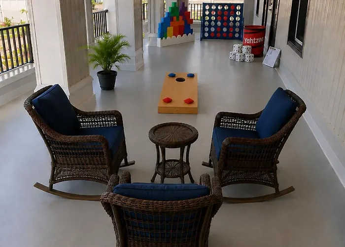 The Linda Grande Hotel