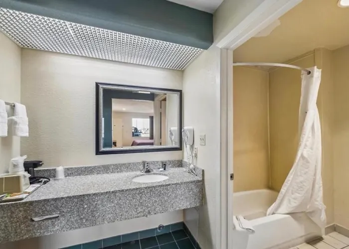 Hotel Blue Baytown, Texas