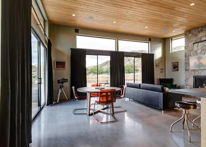 Walk To Pappy'S| Resin Tub| Fireplace|Plunge Pool