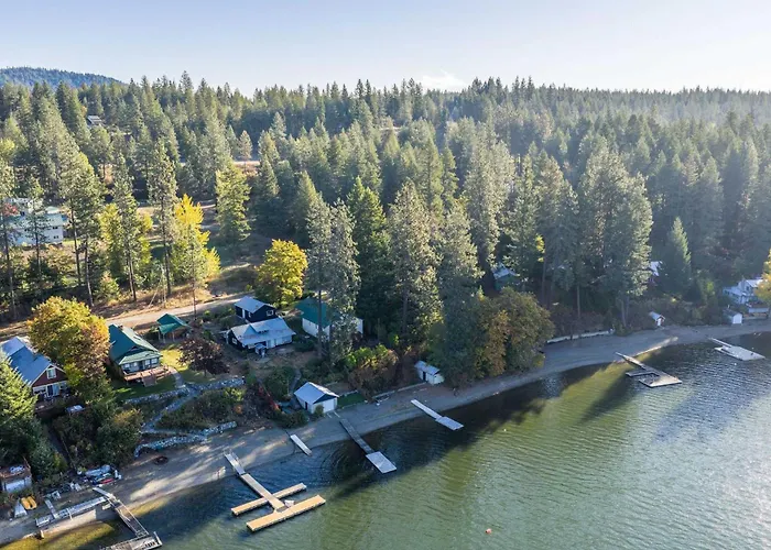 Lakefront Cabin With Private Beach And Dock