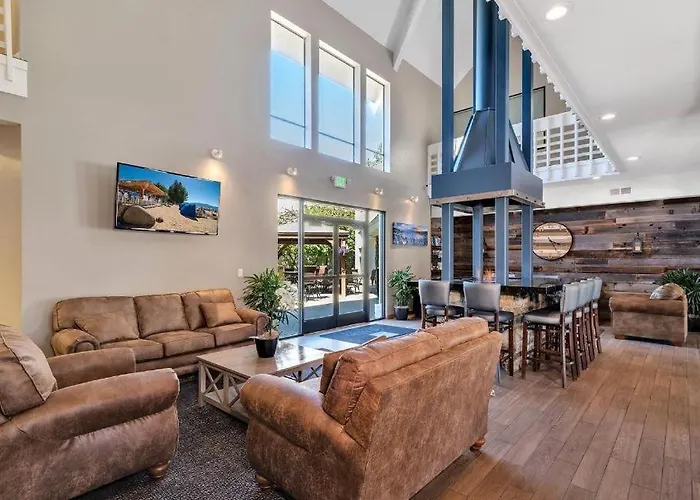 The Beach Retreat & Lodge At Tahoe