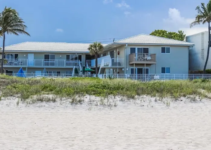 Berkshire Beach Club
