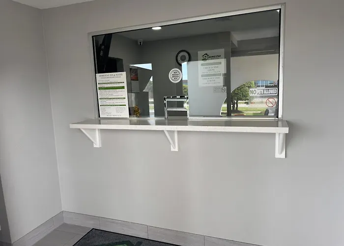Homestay Inn & Suites