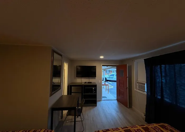Patio Court Motel
