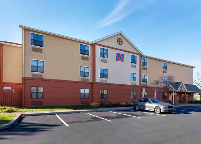 Motel 6 Suites Rochester Henrietta, Ny
