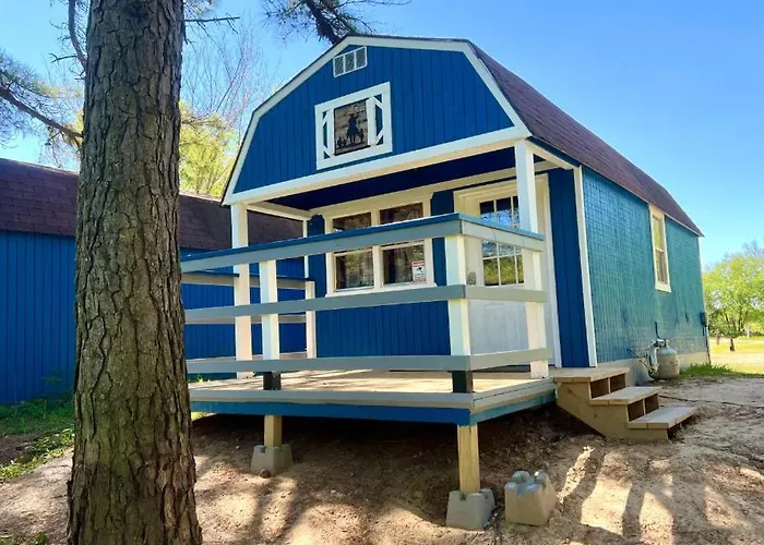 Montana Cabin At Crater Diamonds