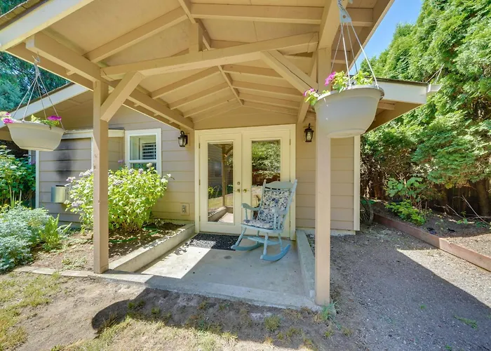 4 Mi To Waterfront & Wineries! Quiet Getaway