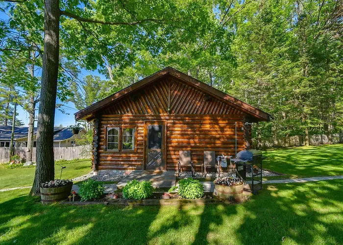 On All-Sports Lake! Lewiston Cabin W/ Boat Dock