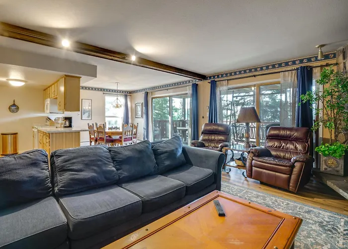 Balcony W/ Lake & Mtn Views! Walkable Dillon Condo