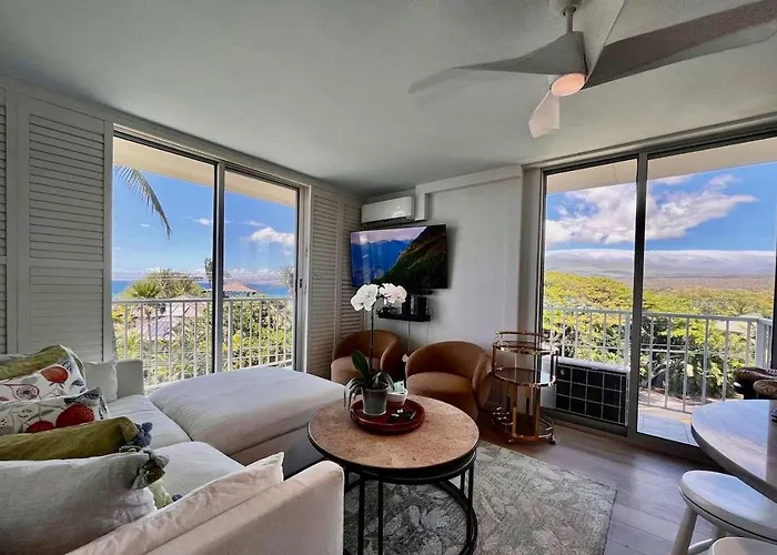 Puako Penthouse 409 - Top Floor Unit - Pool