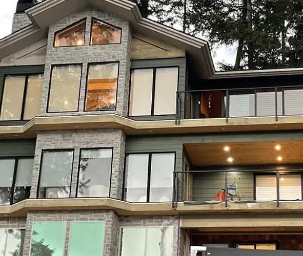 Stunning Hayden Lakefront | Dock, Sauna & Views