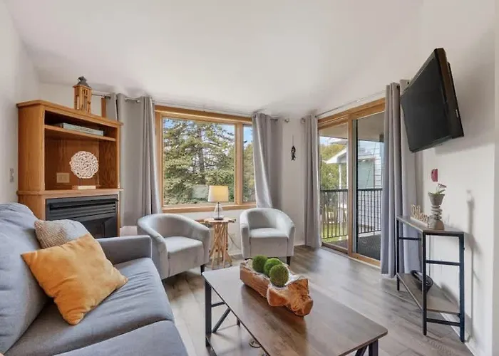 Ephraims Pearl Unit 203 By Simple Life Rentals