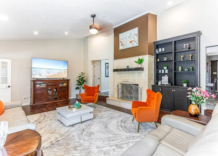 Sugar Cane Ranch: Private Pool, Yard & Near Bragg
