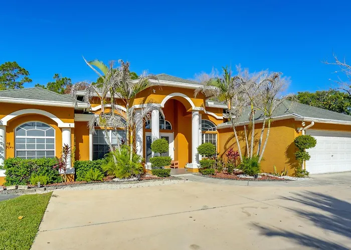 Games, Outdoor Kitchen: Port St Lucie Family Home