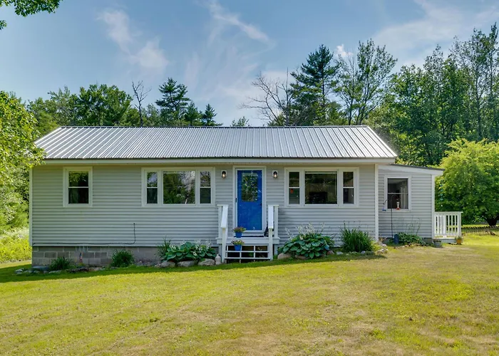 Welcome To Buck'S Hideout In Bridgton Maine!