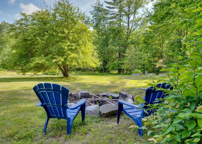 Welcome To Buck'S Hideout In Bridgton Maine!