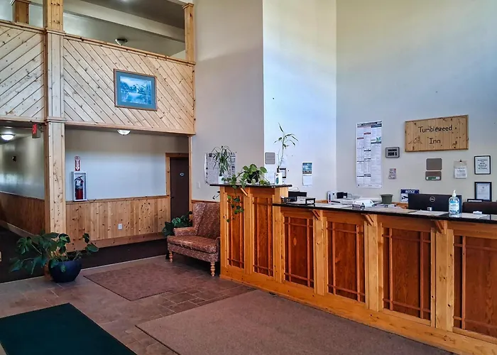 Tumbleweed Inn & Suites