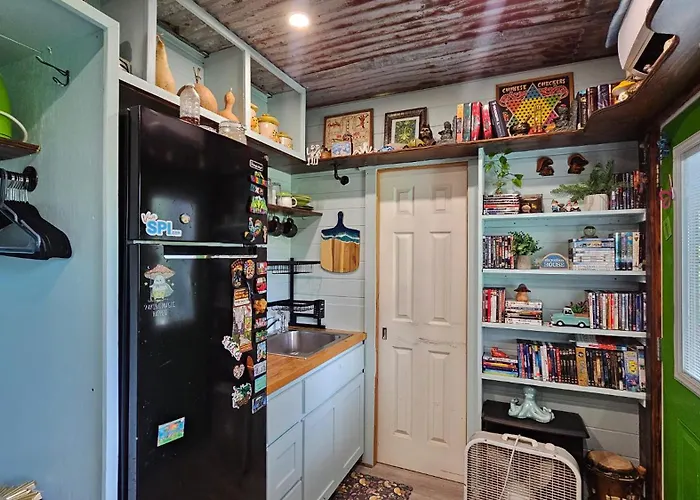 Pickles Place Is A Stacked Container Home In The Texas Hill Country This Space Is Surrounded By Giant Elm Trees Lush Greenery Across The Street From The San Gabriel River One Double Bed Full Size Shower & Full Kitchen Plus Bbq Pit & Flategrill