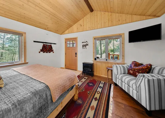 Moose Hollow Studio Cabin