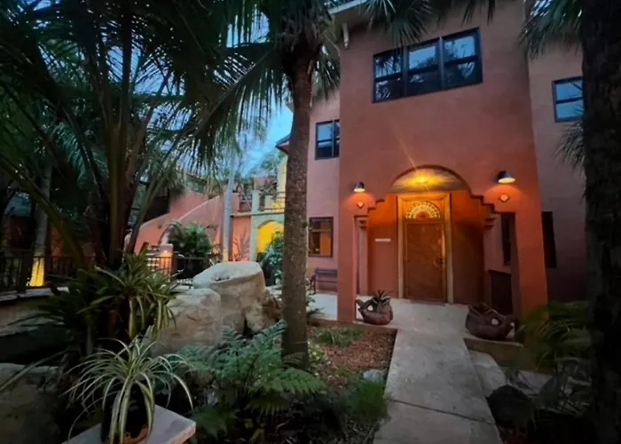 Casa Cascada
