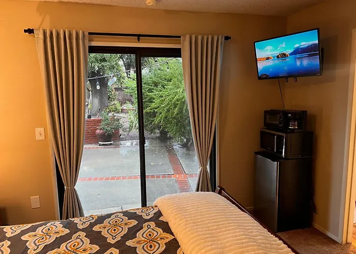 Private Guest Room