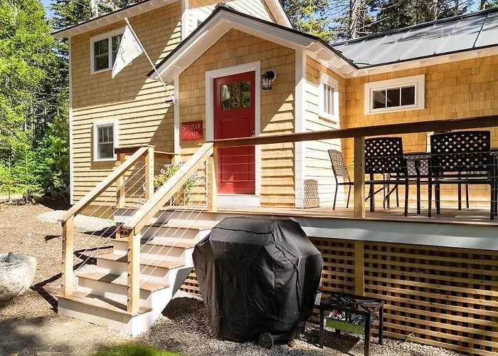 Waterfront Cottage In Maine | Seegar Camp, Sunny 2