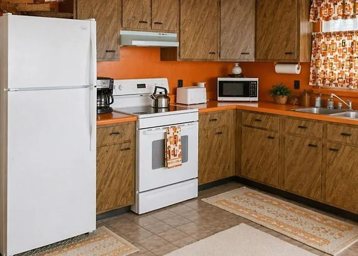 Retro Style Beachfront Getaway - Pet Friendly