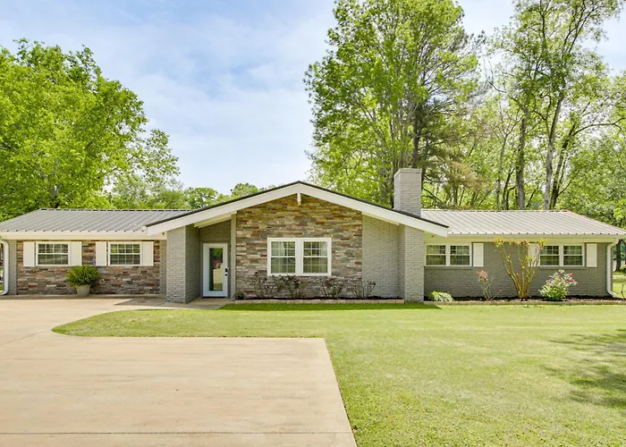 Shoals Area Oasis W/ Boat Dock & Outdoor Kitchen
