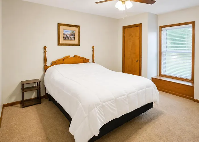 Kaw Drive Guest House