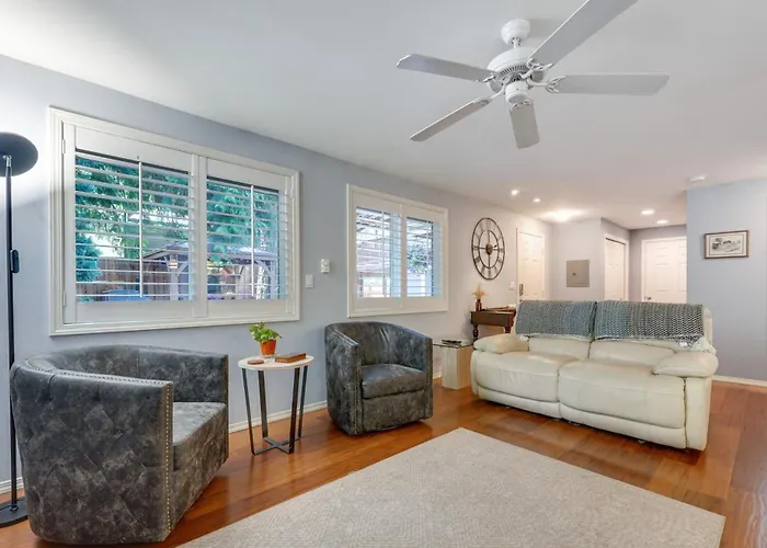 4 Mi To Waterfront & Wineries! Quiet Getaway