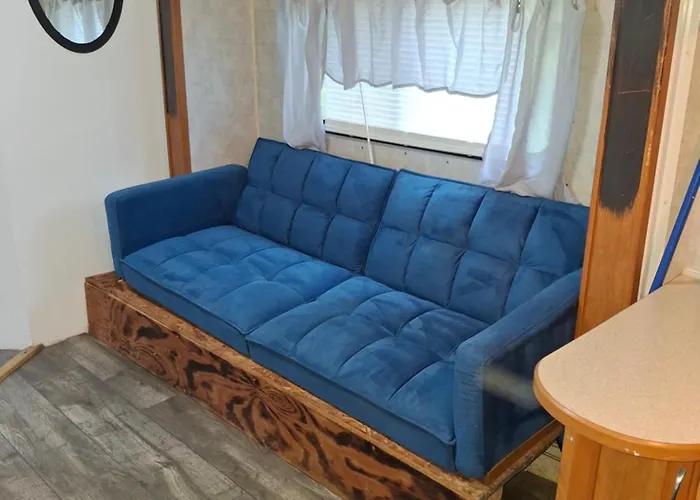 Cozy Private Camper