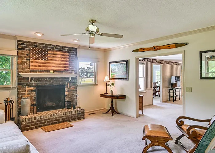Serene Southern Pines Stay Near Firsthealth