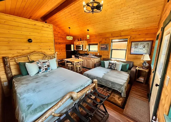 Chinook Cabin-Great Views & Fishing
