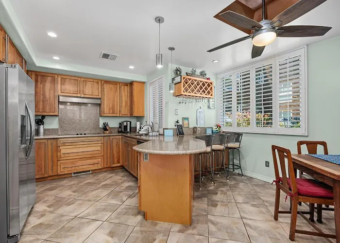 Pacifica Shores - Shores19