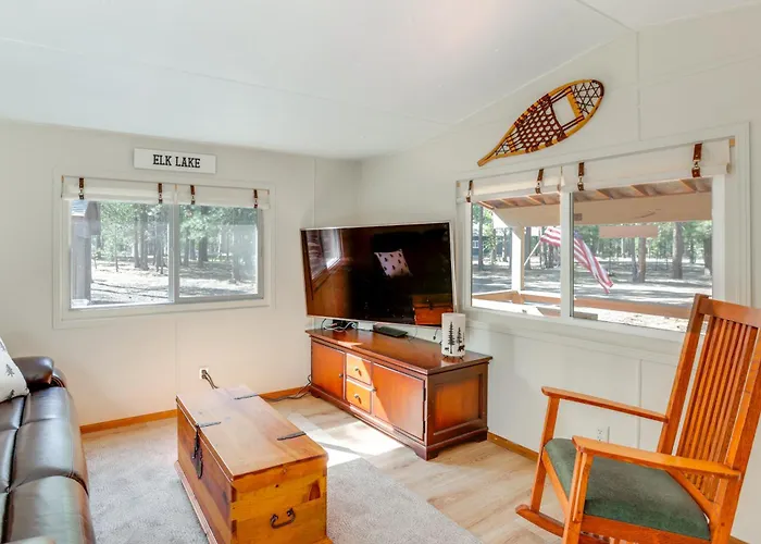 Deschutes Forest Basecamp! Oregon Cabin