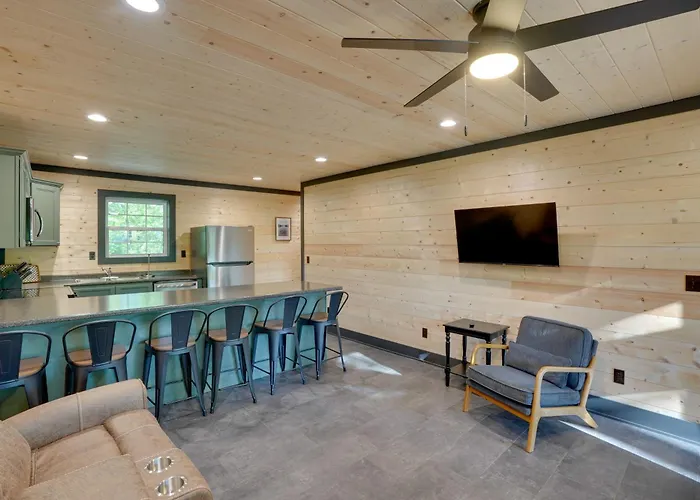 Kentucky Lake Access! 2-Unit Combo W/ Decks