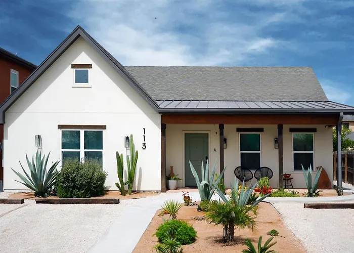 Orion A 3Br Heated Pool With Desk And Laundry