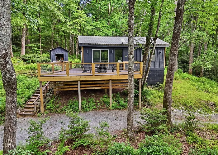 Forest Cottage W Fire Pit Near Cashiers