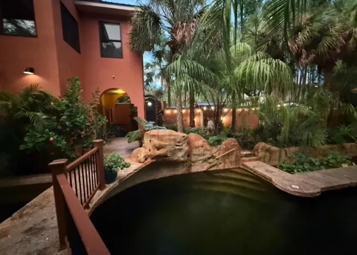 Casa Cascada