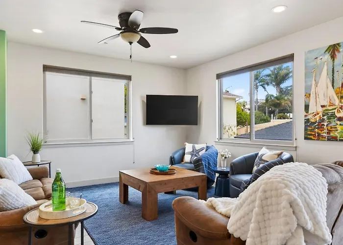 Stimson Coastal Luxury By Avantstay