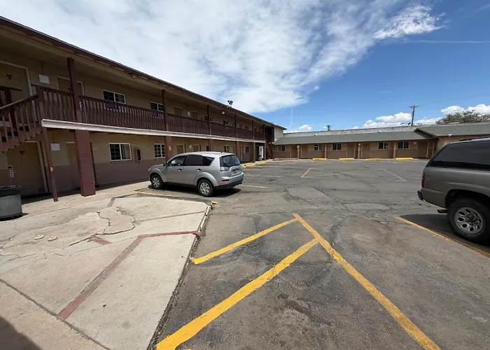 Encore Motel