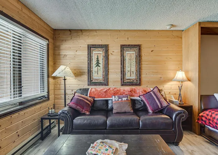 < 1 Mi To Granby Rodeo! Retreat W/ Pool & Hot Tub