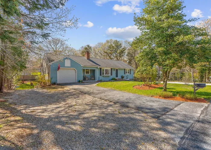 Spacious Family 5Br Cape Retreat Firepitdeckoutdoorshower