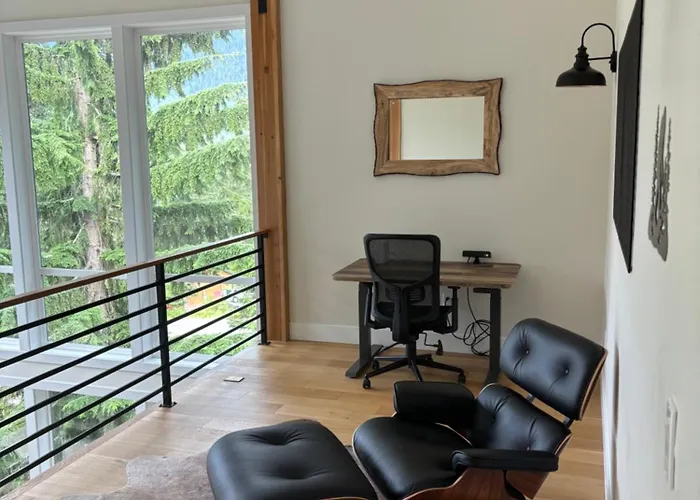 Bigfoot'S Basecamp - 4Br Snoqualmie Pass Retreat, Hot Tub, Pets Welcome