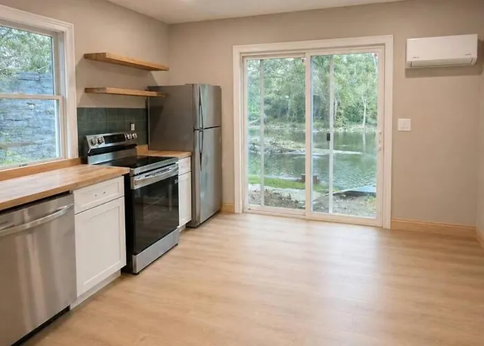 Bend Of Brothers River Retreat