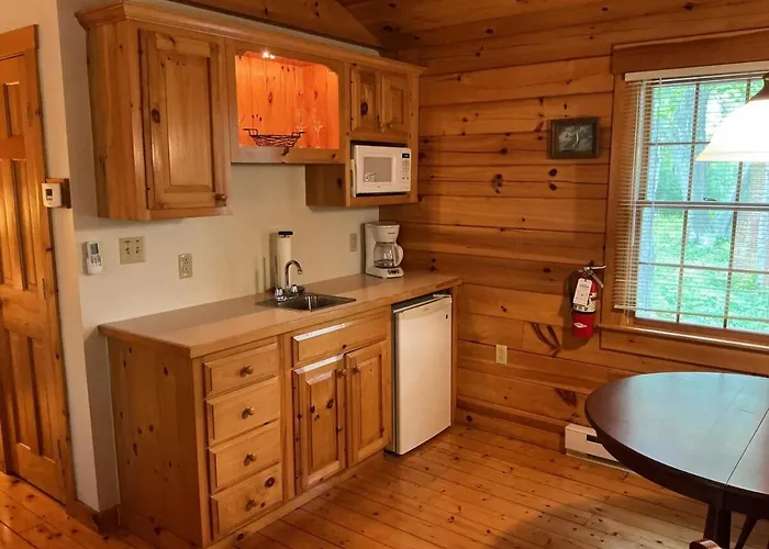 Rivers Edge Cabins - Deer Run