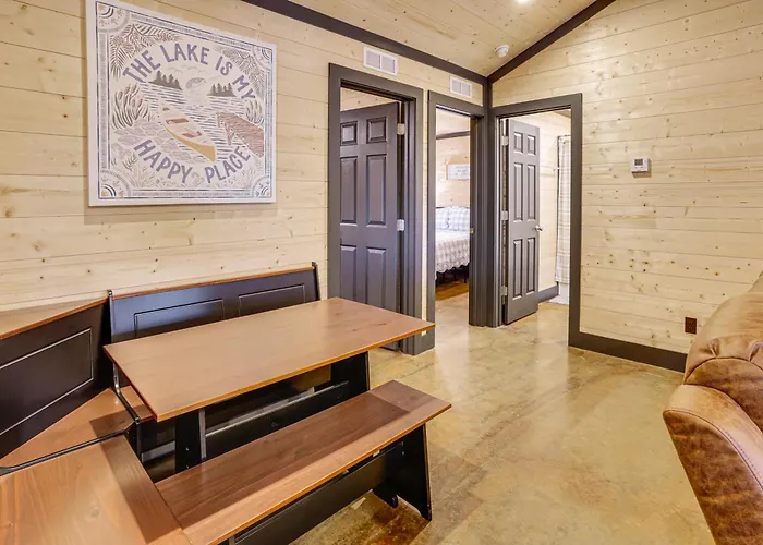 Walk To Water: Irvin Cobb Resort Cabin!