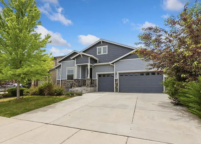 The Wandering Key Gather And Unwind, Sleeps 14
